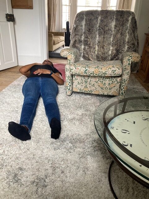 Client experiencing the power of breathwork at brixton hypnotherapy in london under hypnosis.